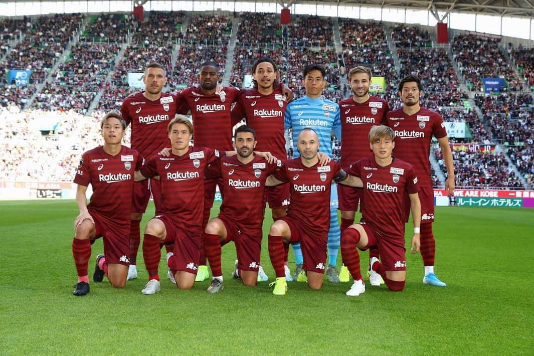 セルジ・サンペルさんのインスタグラム写真 - (セルジ・サンペルInstagram)「Victoria muy importante hoy en el Derbi! Gracias Noevir por estar siempre apoyando hasta el final! Vamos @visselkobe!!! 🔴⚽🙌🏼 今日の神阪ダービーで重要な勝利を手にしました！最後まで応援いただきありがとうございます！バモス @visselkobe!!! 🔴⚽🙌🏼」11月23日 18時51分 - sergisamper