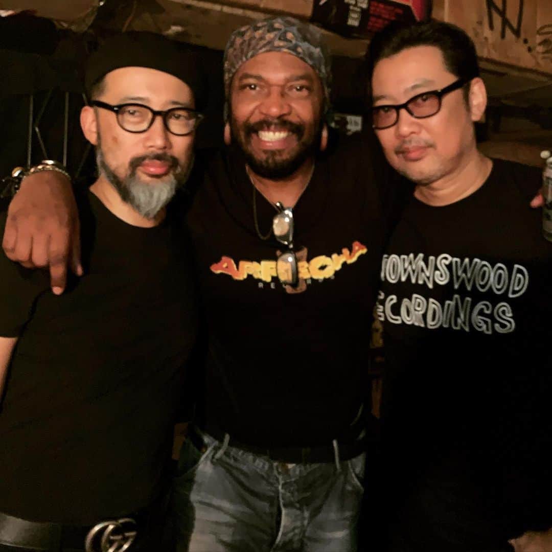 のインスタグラム：「KJM ft.Osunlade! @yorubarecords」