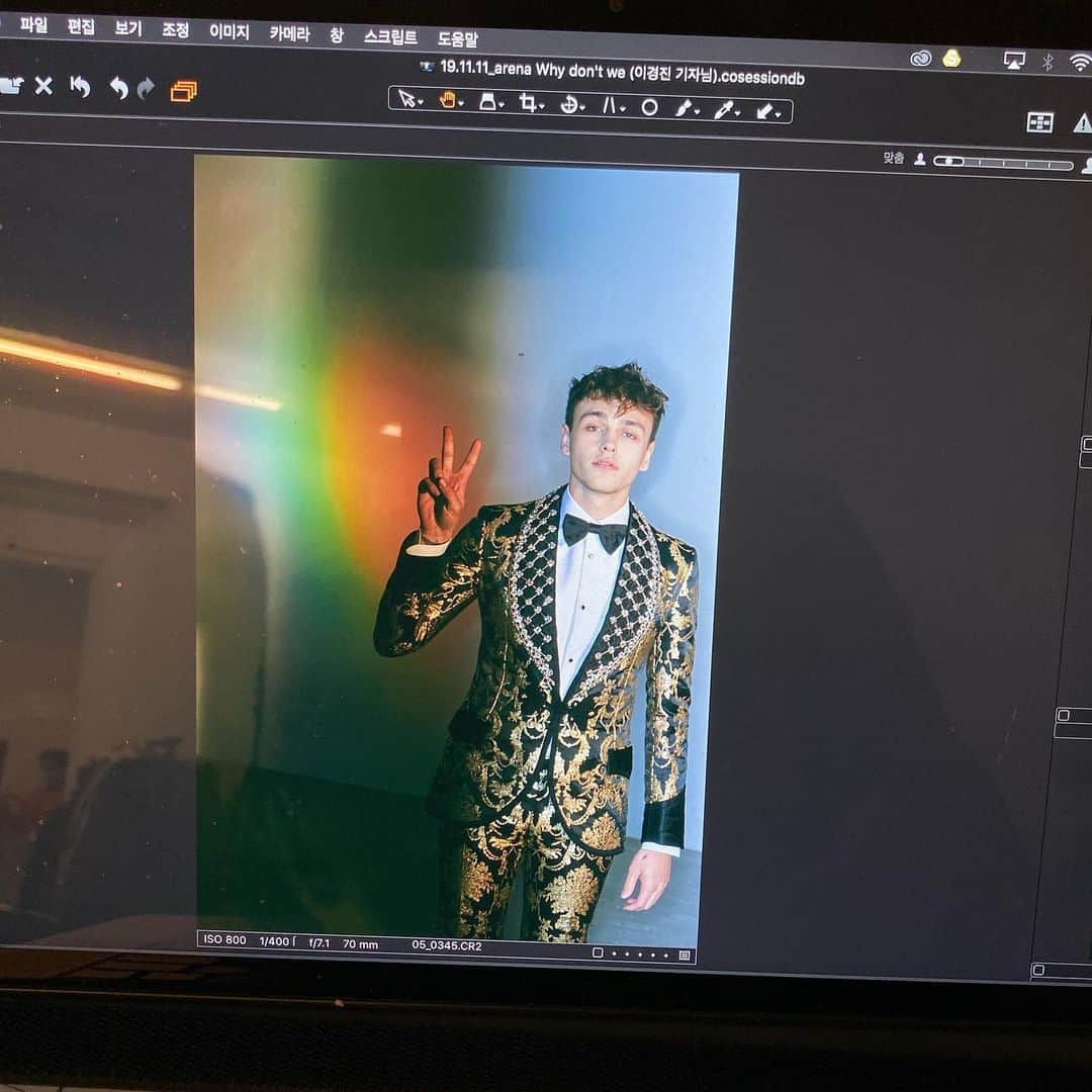 Jonahmaraisのインスタグラム：「maybe my favorite shoot ever. @arenakorea」