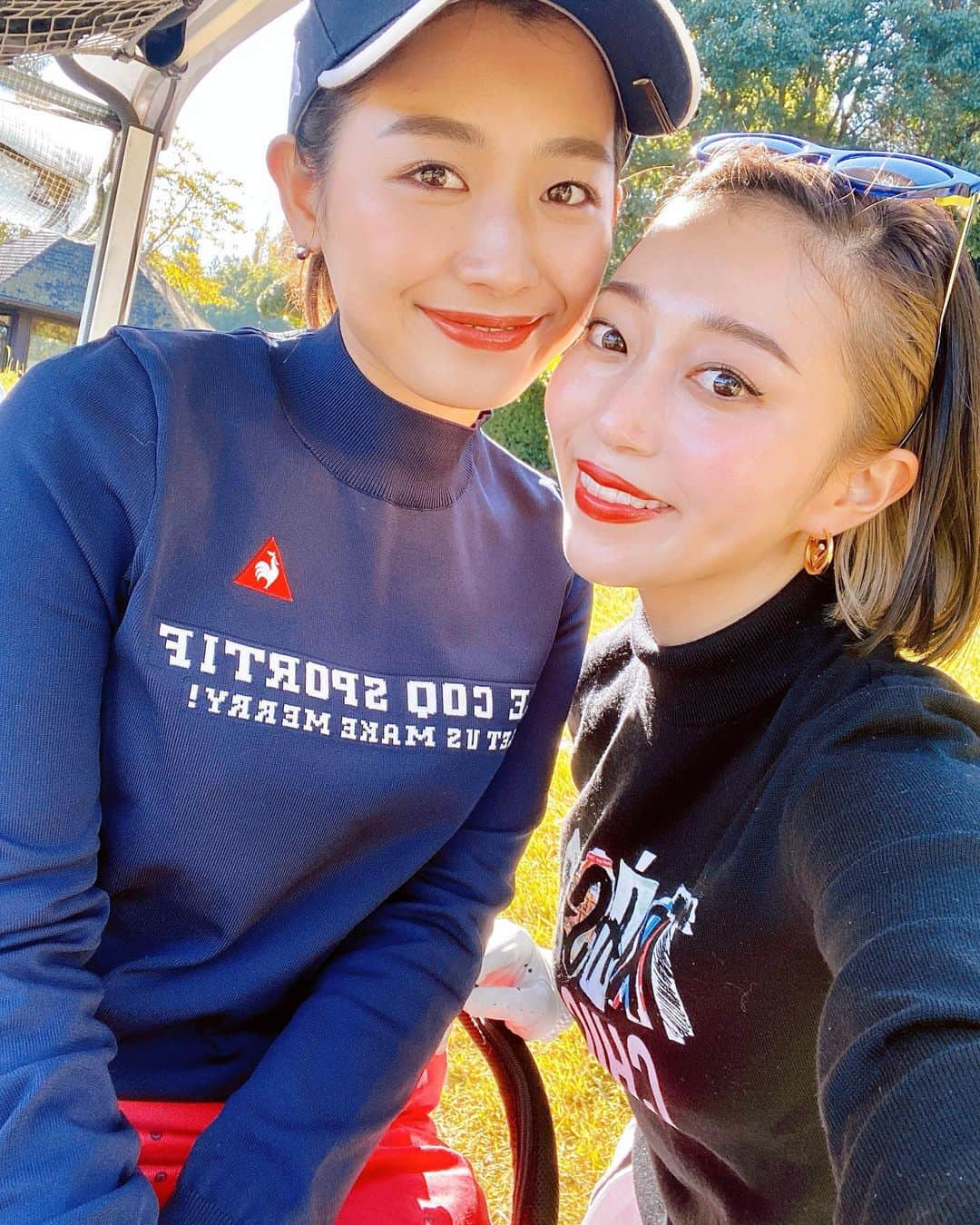 梅谷安里さんのインスタグラム写真 - (梅谷安里Instagram)「🏌️‍♀️🏌️‍♀️🏌️‍♀️ 久しぶりにまいとゴルフ🏌️‍♀️♥️ ゴルフ場は紅葉が綺麗に色づいてました🍁 楽しかった〜♡ ・ ・ #🍁#紅葉 #golf#ゴルフ#ゴルフ女子」11月23日 20時24分 - anriworld