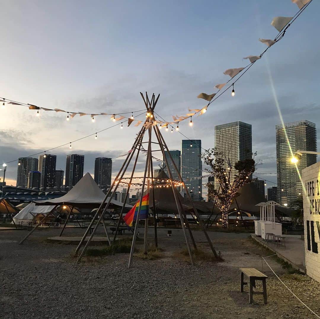 のインスタグラム：「先週末、週末にもかかわらず会社の同僚とBBQ #wildmagic #bbq #豊洲ワイルドマジック」