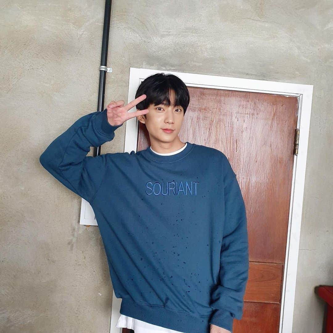 B1A4さんのインスタグラム写真 - (B1A4Instagram)「#나의이름에게 #유재하 안녕👋😭 ⠀ #B1A4 #공찬 #GONGCHAN」11月23日 21時41分 - b1a4ganatanatda