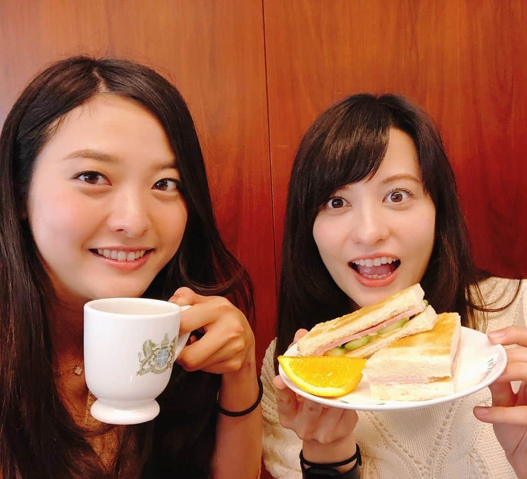 エリザベス・ハードキャッスルのグルメインスタ