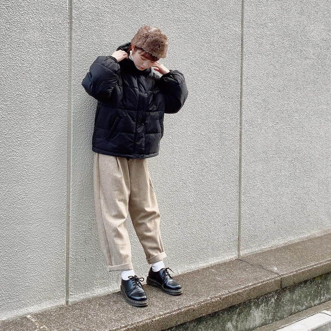 のインスタグラム：「﻿ だいぶ寒くなってきたから﻿ めっちゃあったかいダウン着てる。﻿ ﻿ ﻿ 軽いから﻿ リュックに入れて持ち運んだり。﻿ ﻿ ﻿ フードおっきくて私の好きな感じ！！﻿ ﻿ ﻿ #アドレセンス﻿ #ZOZOでしか買えない」