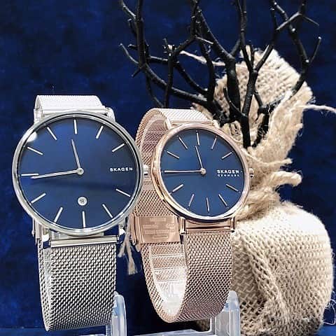 TiCTACさんのインスタグラム写真 - (TiCTACInstagram)「「SKAGEN」左¥26,000+tax 右¥26,500+tax 北欧デンマークのライフスタイルブランド、スカーゲン。夜の海をイメージしたネイビーダイヤルのベルトセットモデル、クリスマスプレゼントにもおすすめです。 ・ 二人の記念日にお揃いの腕時計を。一緒の時も離れている時もいつも身に着ける腕時計が二人の時間を繋ぎます。 #skagen #スカーゲン #skagenwatch  #skagendenmark  #北欧デザイン #北欧スタイル #北欧時計 #tictac #watch #チックタック時計店 #時計 #腕時計 #pairwatch  #ペアウォッチ #お揃いの時計 #おそろいの時計 #腕時計の贈り物  #誕生日プレゼント時計  #記念日プレゼント時計 #シンプルスタイル  #シンプルデザイン #ヒュッゲな時間  #家族の時間　#クリスマスプレゼント時計  #時計クリスマスプレゼント　#チックタック高崎モントレー店」11月24日 11時33分 - tictac_press