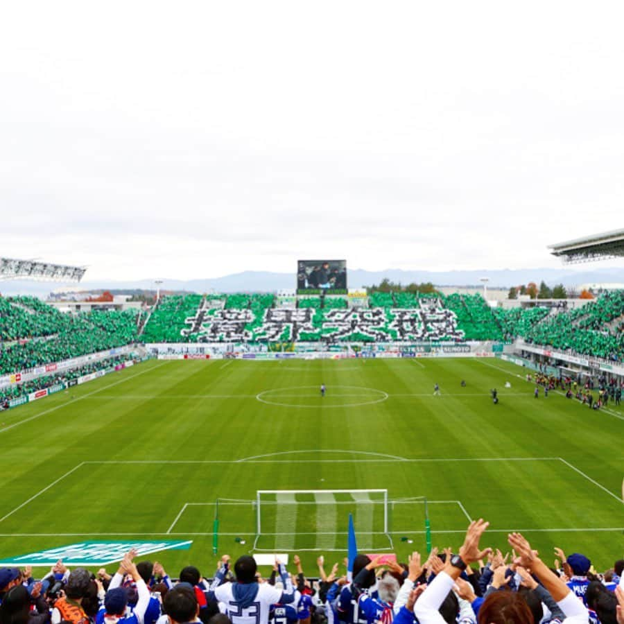 松本山雅FCさんのインスタグラム写真 - (松本山雅FCInstagram)「2019.11.23 2019 Meiji Yasuda J1 League 32nd sec. Matsumoto 0-1 Yokohama F・M  #松本山雅fc #matsumotoyamaga #yamaga #onesoul #境界突破」11月24日 12時25分 - matsumoto.yamagafc