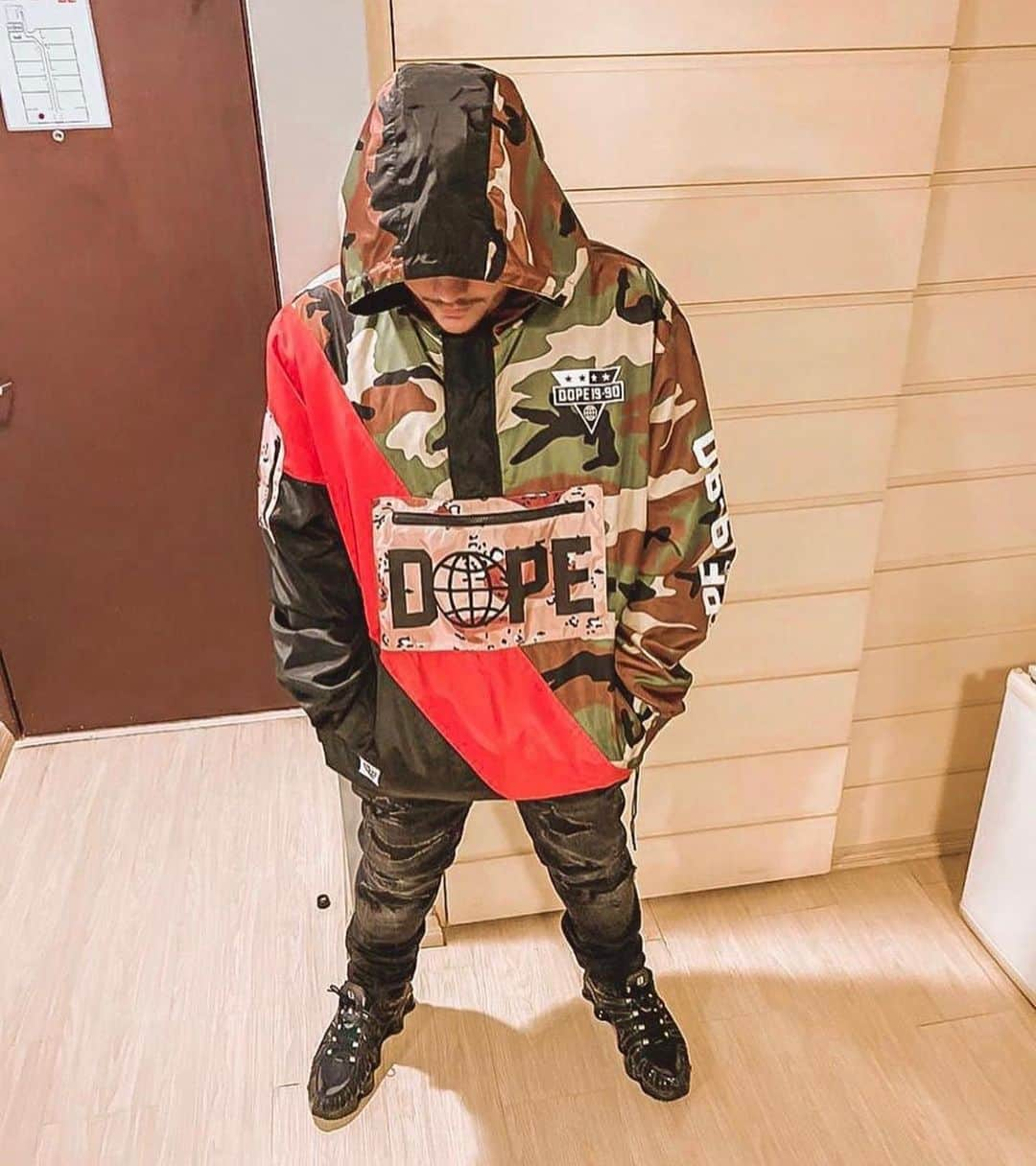 DOPEさんのインスタグラム写真 - (DOPEInstagram)「The Dope Camo Windbreaker sold out fast 📸 @ferrugem」11月24日 4時57分 - dope