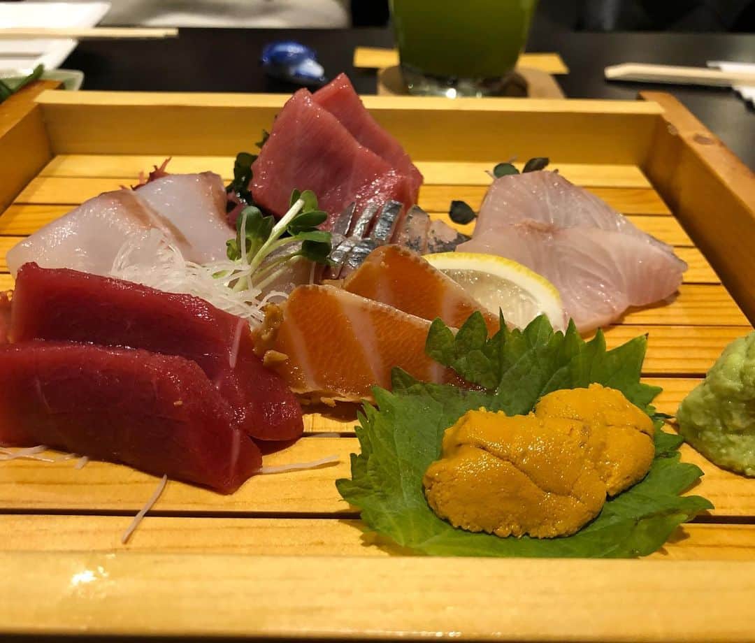 亀田和毅さんのインスタグラム写真 - (亀田和毅Instagram)「ロスにオープンしたお世話になっているIimuroさんの新しいお店のToku Unagi&Sushi。 まだオープン前だったお店に @mickeykoga と一緒に招待してくれました。 食材は全て日本から取り寄せている最強のお店！めちゃめちゃ美味かった^_^ 3150 ごちそうさまでした！」11月24日 6時59分 - tomokikameda