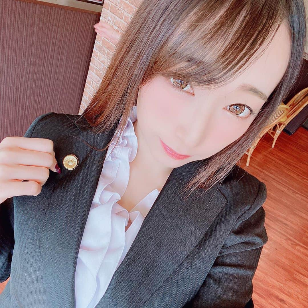 蓮実クレアさんのインスタグラム写真 - (蓮実クレアInstagram)「悪徳弁護士！  #蓮実クレア #弁護士役 #まさかな展開」11月24日 9時45分 - hasumi_kurea