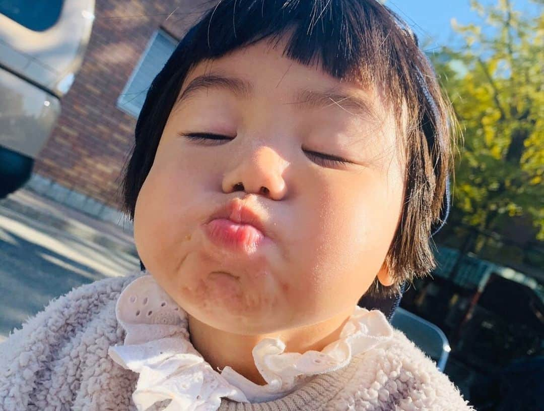 スザンヌさんのインスタグラム写真 - (スザンヌInstagram)「昨日のいろいろ💃﻿ みんないつもありがと💕﻿ だーいすきだ！！﻿ ﻿ 子どもたちはみんなでお風呂入って←楽しそうだったなぁ🛁💕﻿ ﻿ 夜の間お預かりの姪っ子　@gowasuchiyan の食欲に大人たちは驚きっぱなし❤️笑笑﻿ ﻿ 朝から晩までほんとずーっっっと食べてる🤤﻿ 人参🥕スティックも食べるよ﻿ 息子は絶対食べない😂から羨ましいぞ💕﻿ ﻿ るかもせなも熊本🐻朝から来てくれて﻿ ありがと😍❤️﻿」11月24日 10時20分 - suzanneeee1028