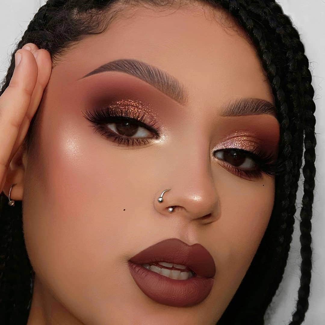 Anastasia Beverly Hillsさんのインスタグラム写真 - (Anastasia Beverly HillsInstagram)「Brow Game  @imanechawkii  Using Dipbrow Pomade for her sculpted brows 😍」11月24日 10時38分 - anastasiabeverlyhills