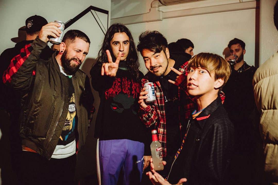 Adamのインスタグラム：「この間の @dropdeadofficial 展示会のアフターパーティ楽しかったな〜！写真は @jessekojima 、バイブスは @rewkbysh」