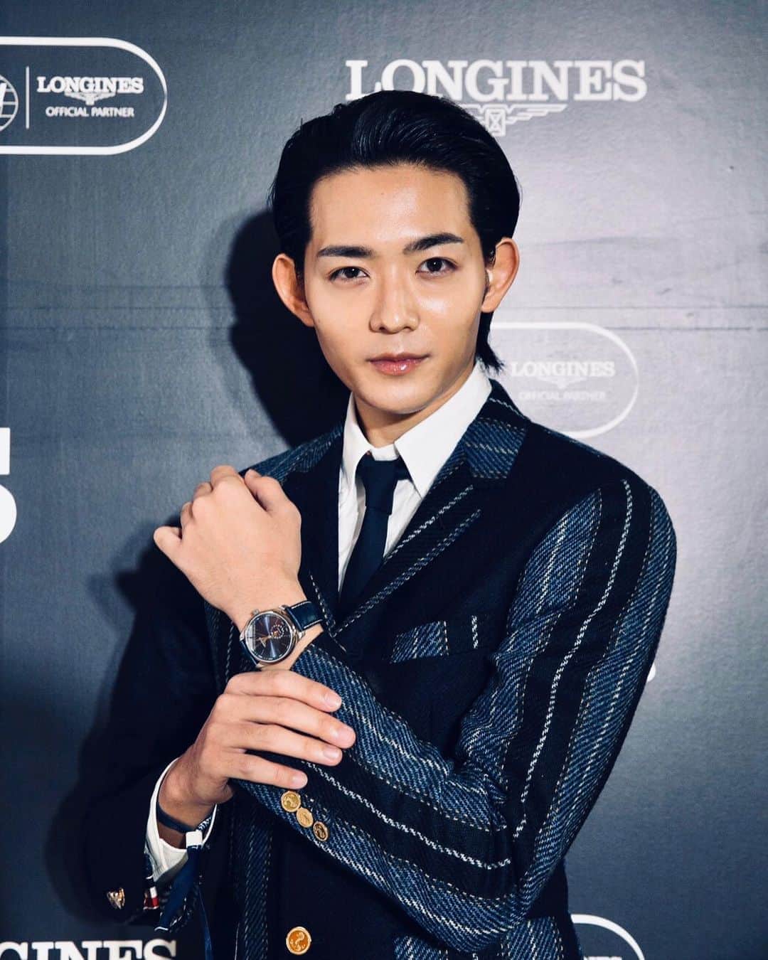 竜星涼のインスタグラム：「< LONGINES Japan Cup in Exclusive Lunch > Today was a very fun day. 🏇✨ #longines #japancup #thombrowne」