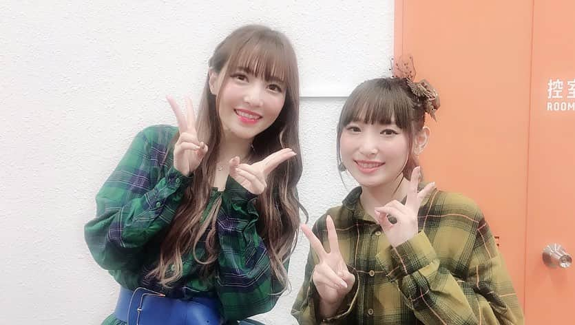 黒崎真音さんのインスタグラム写真 - (黒崎真音Instagram)「ANIMAX MUSIX 2019 YOKOHAMAにて . ❤️ . #ANIMAXMUSIX2019YOKOHAMA #ANIMAXMUSIX」11月24日 13時27分 - maonkurosaki922