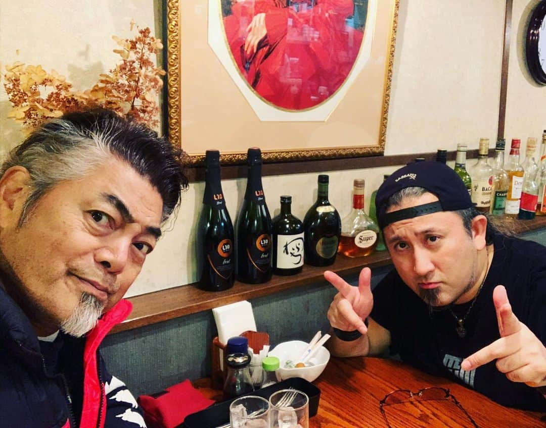 ケイ・グラントさんのインスタグラム写真 - (ケイ・グラントInstagram)「パパとひと働きのあとランチ〜〜 #串八丁　#ケイグラント」11月24日 13時56分 - keigrant