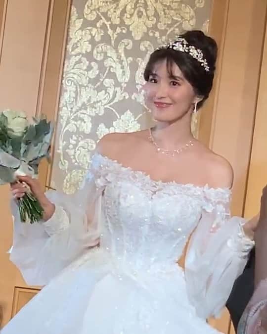 葉加瀬マイのグルメインスタ