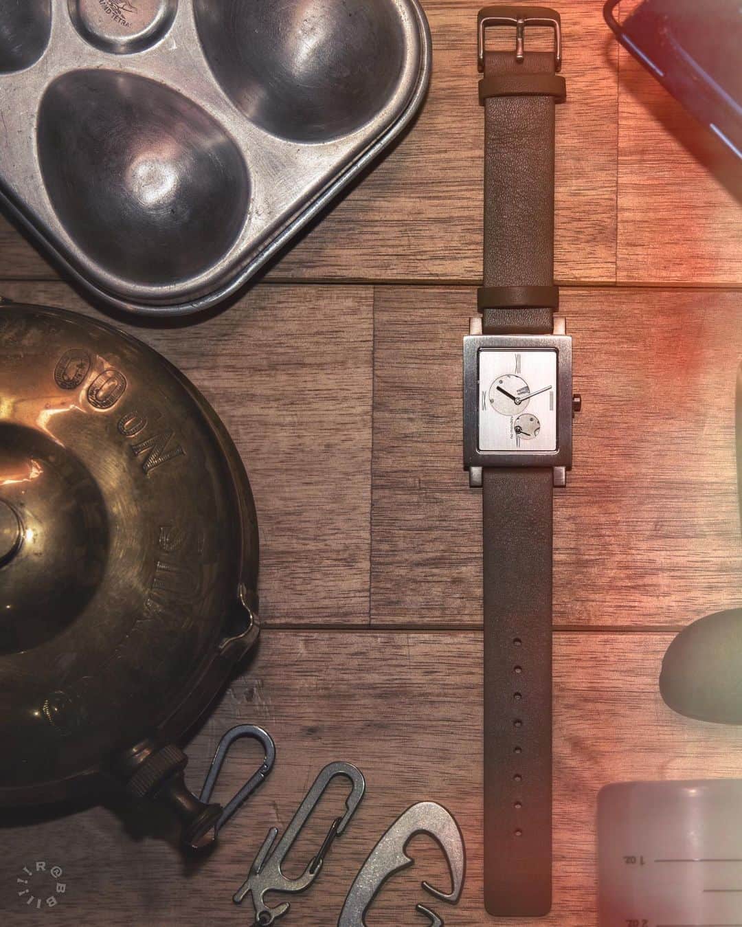 rabbiiiiiのインスタグラム：「* Toward a long-awaited weekend..⌚️ * * Coupon code👉「rabbi1122」10%off * *  #nomonday#ノーマンデー#腕時計#時計#手元倶楽部」