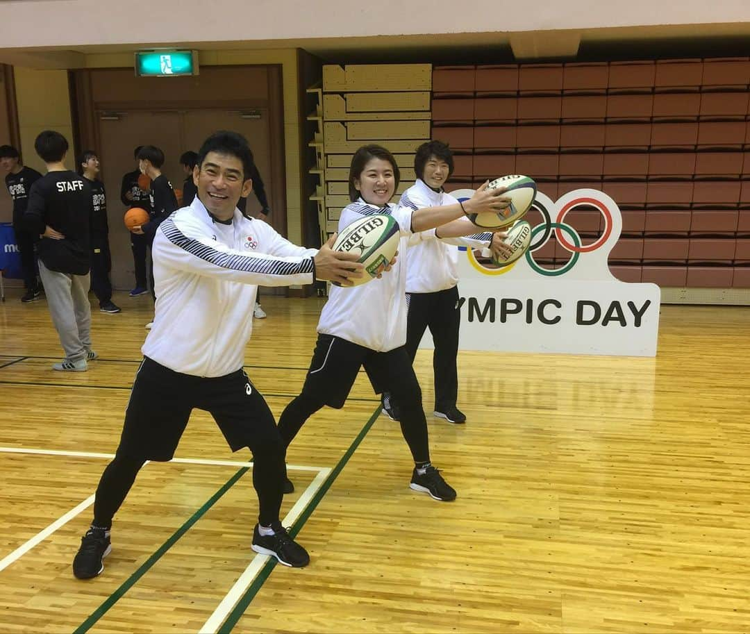 藤井瑞希さんのインスタグラム写真 - (藤井瑞希Instagram)「・ ・ オリンピックデーランinひたちなか⭐️ ・ ・ ご参加いただきありがとうございました‼️ ・ ・ スポーツって楽しい 体を動かすのって楽しい ・ ・ 改めてそう思いました😊💕 ・ ・ オリンピアンの皆様もありがとうございました‼️ ・ ・ #オリンピックデーラン #ひたちなか #オリンピアン #olympian」11月24日 16時54分 - bdmntnfujiimizuki