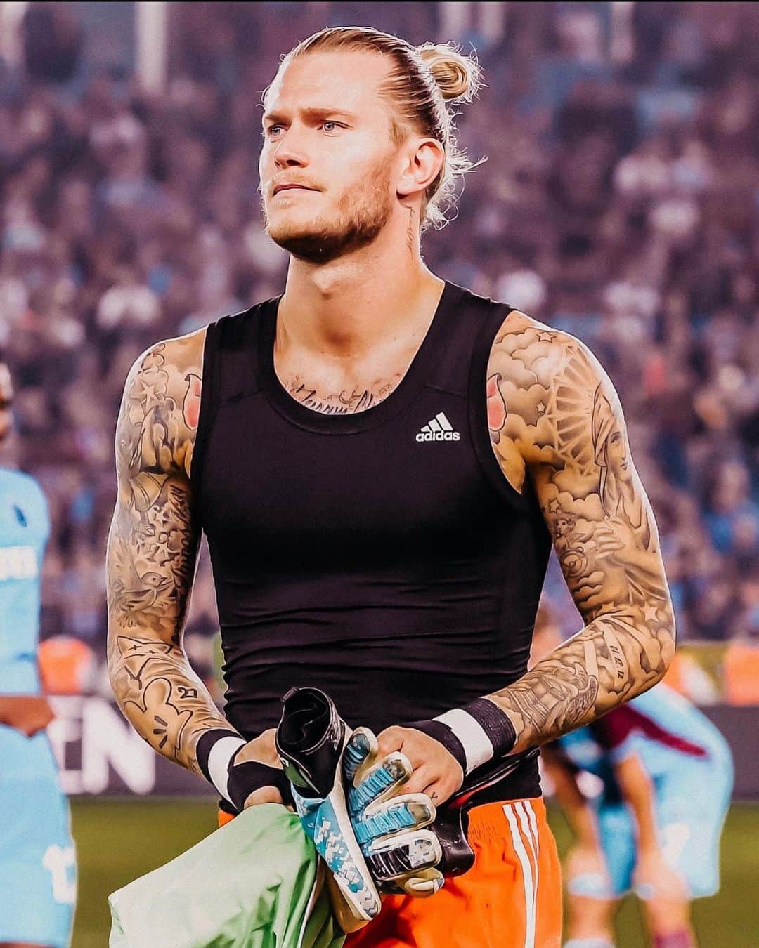 ロリス・カリウスのインスタグラム：「3 points and another clean sheet👏🏻 #LK1」