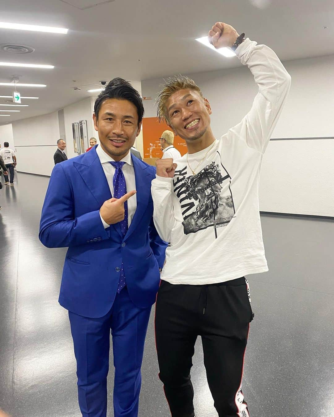 城戸康裕さんのインスタグラム写真 - (城戸康裕Instagram)「2R KOで勝ったーーーー🥊😆 ・ 魔裟斗大センパイにもお褒め頂いたー✨ ・ 煽り映像も、大阪のリベンジできたし、 ・ さいこーーーーーー😆✨✨ ・ さーて、いっぱい遊びいこーーーーっと😆♫ ・ @k1wgp_pr @masato.official  @diviner_official」11月24日 17時54分 - yasuhiro.kido