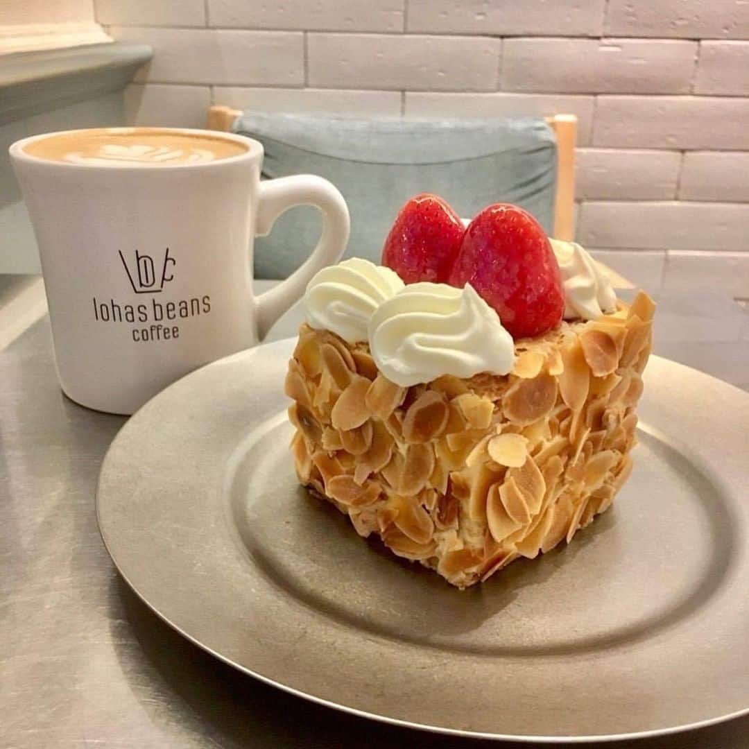 LeTRONC ルトロンのグルメインスタ