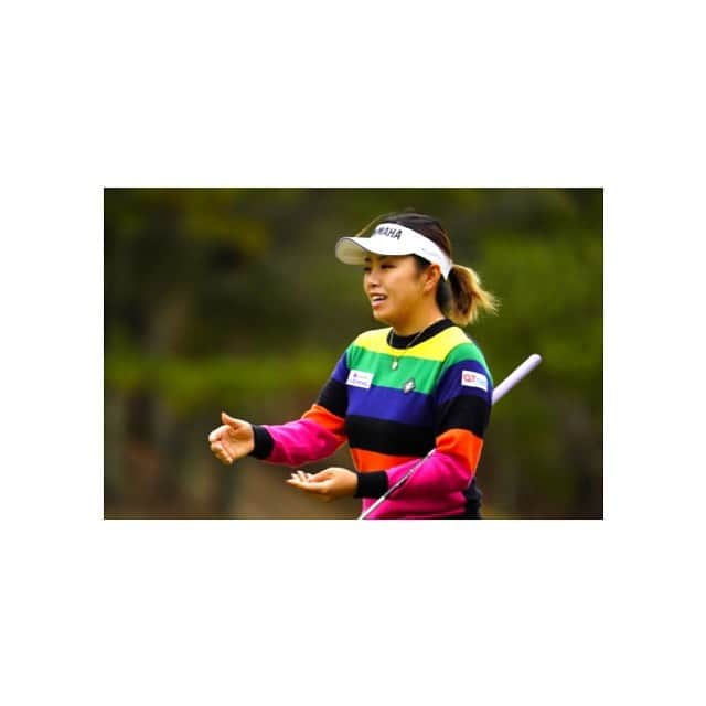 篠原まりあのインスタグラム：「__________** . . 2019年 最終戦 !! エリエールレディース 終了 🤟🏼. 今年は色々な経験ができ とても楽しい1年でした . スポンサー様をはじめ ファンの皆様 サポートしてくれた周りの方々の おかげで初シード 獲得できました !! めっちゃ嬉しい 🥴🥴 . また来年にむけて 練習していきます. 2019年も沢山の応援 声援 本当にありがとうございました . . そして 高校生の時から似てると 言われ続けている 優希さん . プロになってから沢山お世話になりました . また試合で会えることを楽しみにしています ! お疲れ様でした ☺︎ .」