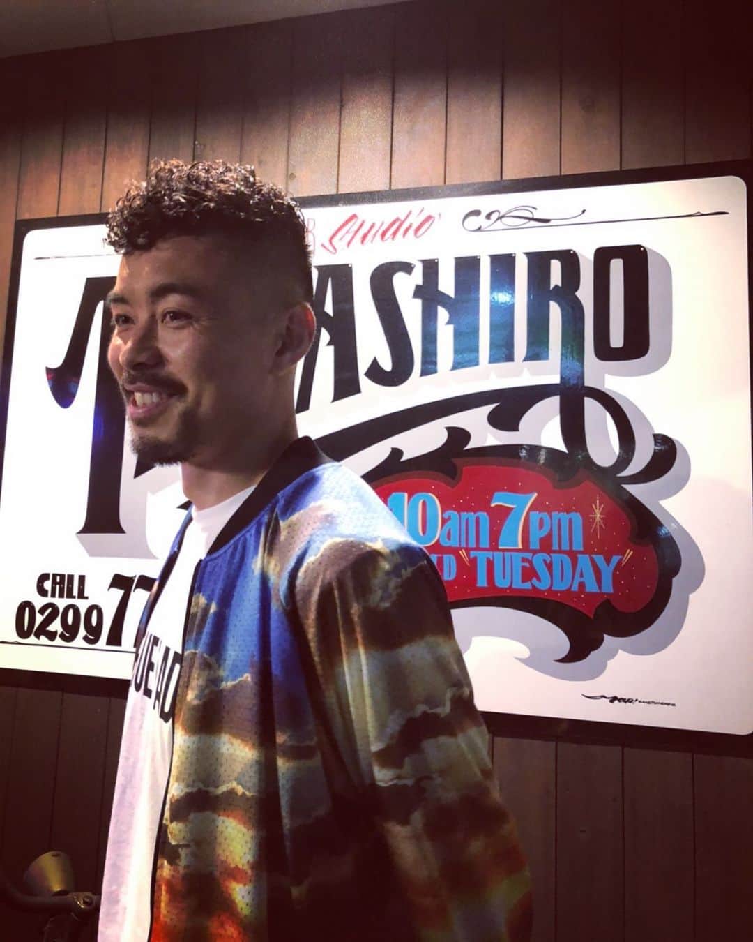 青木剛さんのインスタグラム写真 - (青木剛Instagram)「@tamashirokazuki 君🤝 ばっちり仕上げてもらいました💇‍♂️🦱 #HAIRSTUDIOTAMASHIRO #いつもありがとうございます #🙏」11月24日 18時45分 - takeshiaoki15