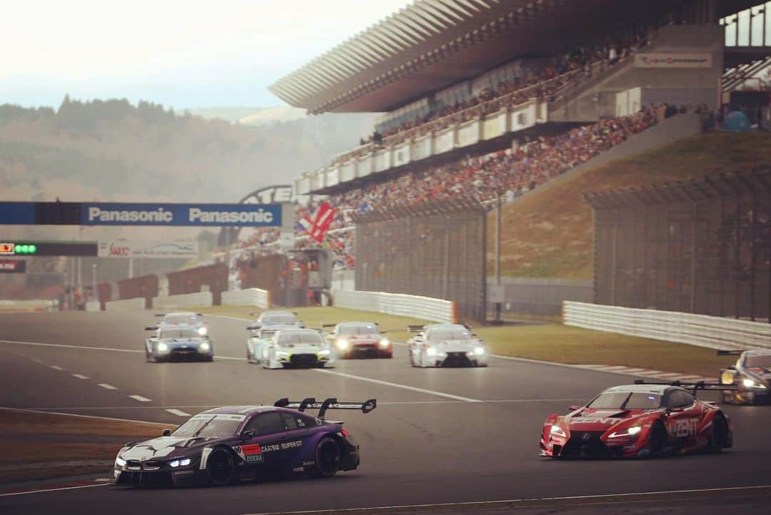 小林可夢偉さんのインスタグラム写真 - (小林可夢偉Instagram)「Finished P5 DTM superGT dream race @fujispeedway absolutely it was mega race. First time jump in to #bmwm4dtm this week and enjoy a lot also working with  #teamrbm was amazing experience. Thanks a lot for good memory.」11月24日 18時41分 - kamuikobayashi