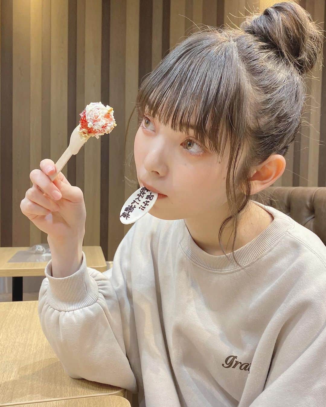 橋下美好さんのインスタグラム写真 - (橋下美好Instagram)「(🍓´▽`🍓)」11月24日 18時42分 - miyoshikun