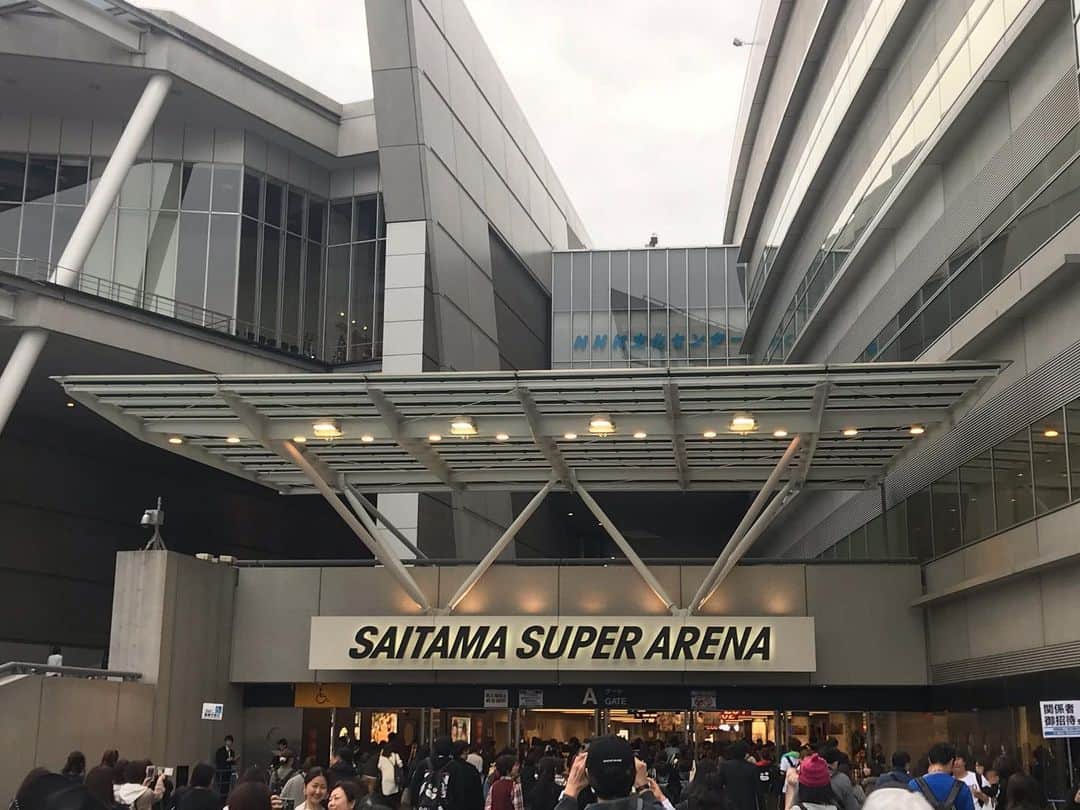 のインスタグラム：「お疲れさんでした〜 #GLAY」
