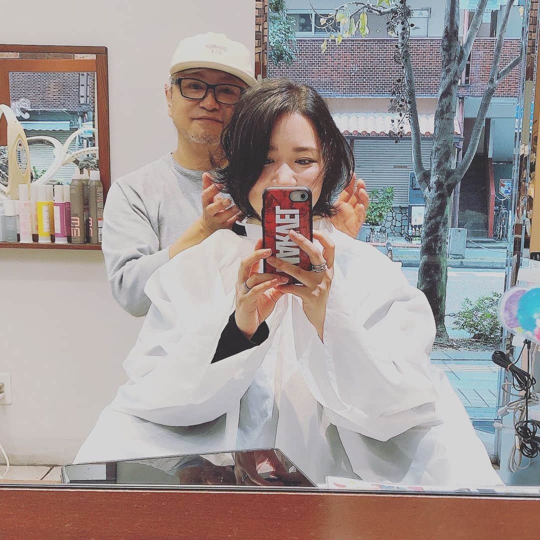 西平風香さんのインスタグラム写真 - (西平風香Instagram)「旦那とwarmに行ってきた。旦那はパーマかけて、私は抜け毛が気になっていたからヘッドスパしてもらった！髪もさらさら〜( ´ ω `* )店長の高橋さんにヘアアレンジのやり方も教わったぜぃ！ #美容室 #warm #ヘッドスパ」11月24日 19時13分 - fuukanishihira