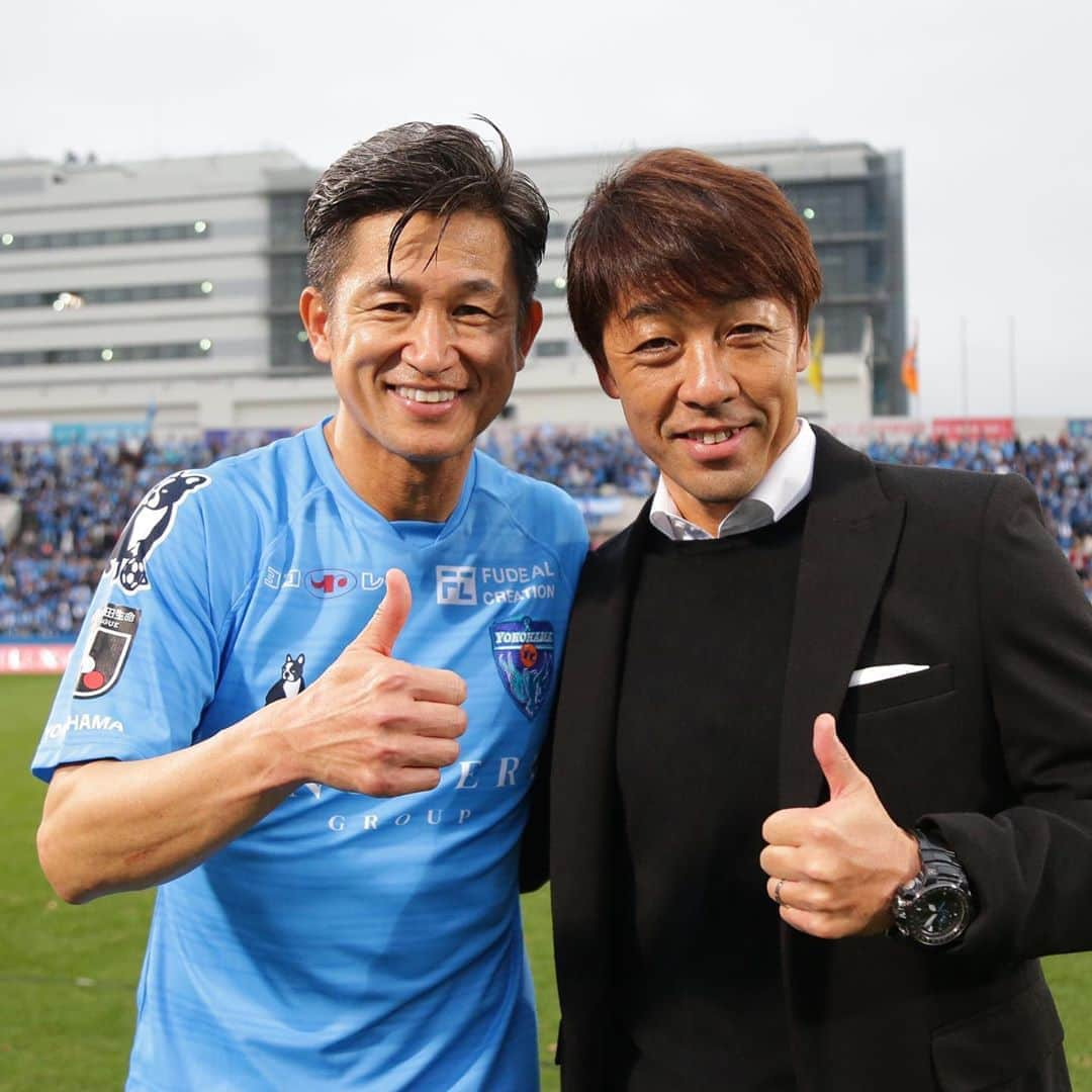 サッカーキングさんのインスタグラム写真 - (サッカーキングInstagram)「. 13季ぶりJ1へ！ （2019.11.24） . 📷Photo by J.LEAGUE/Jリーグ . #横浜FC #YokohamaFC #下平隆宏 #三浦知良 #カズ #キングカズ #おめでとう #昇格 #コトシハJガハンパナイ #明治安田生命J2リーグ #Jリーグ #JLeague #J撮り #J2 #football #サッカーキング #⚽️ #サッカー」11月24日 19時18分 - soccerkingjp