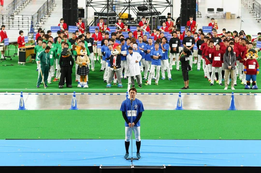 北海道日本ハムファイターズさんのインスタグラム写真 - (北海道日本ハムファイターズInstagram)「今年のファンフェスティバルも、たくさんのご来場ありがとうございました🏫✨ #lovefighters #ファイターズ学園 #来シーズンも #お楽しみに」11月24日 19時50分 - fighters_official