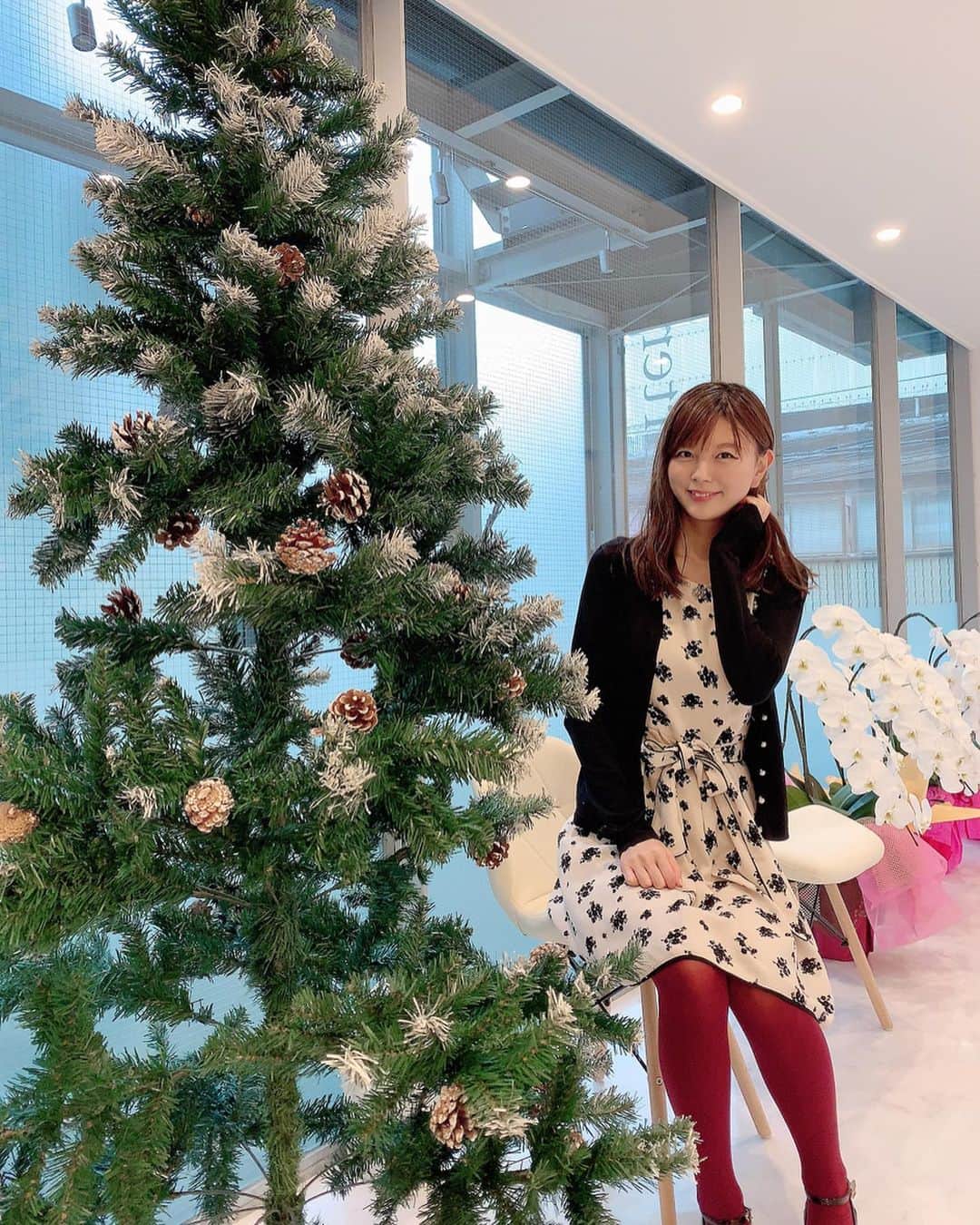 のインスタグラム：「青山にopenしたばかりの東京美容クリニックへ🏥 . . 白玉点滴&ボトックスを受けてきました💕 点滴はグルタチオンが1200mg💉 かなり高濃度だから美白だけでなく疲労回復にも良いみたい‼️ . 店内も清潔でスタッフさんもフレンドリーで 施術も痛くないしまた点滴しにいこー¨̮♡︎ * * #東京美容クリニック  #表参道美容  #青山本院  #美容クリニック  #白玉注射  #ボトックス  #美肌 #Tbcl  #pr #コラボベース  #美容 #美容点滴  #美肌 #美白  #美容好きと繋がりたい  #アンチエイチング #美容垢 #さとみの美容記録 @tbc_clinic #点滴好き」