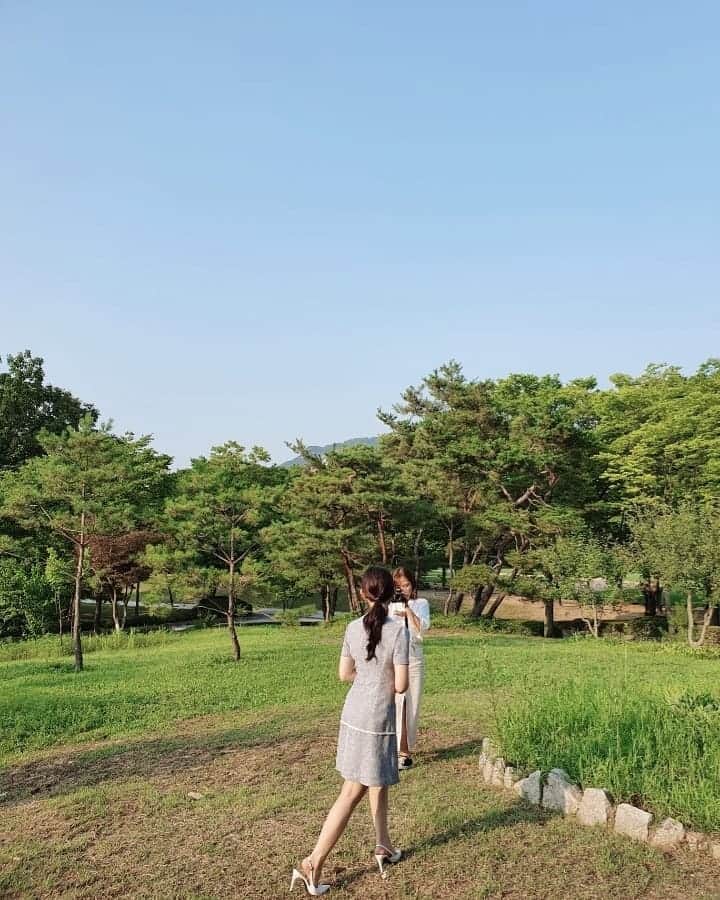 Kim Seul-gieさんのインスタグラム写真 - (Kim Seul-gieInstagram)「겨울아 천천히 와」11月24日 20時47分 - s911010