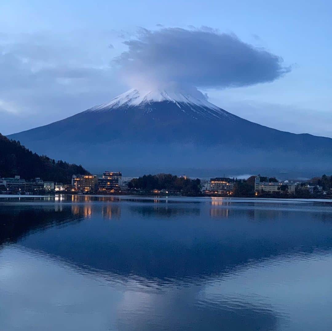 西岡剛さんのインスタグラム写真 - (西岡剛Instagram)「#西岡剛 #富士山」11月25日 7時37分 - tsuyoshinishioka_official