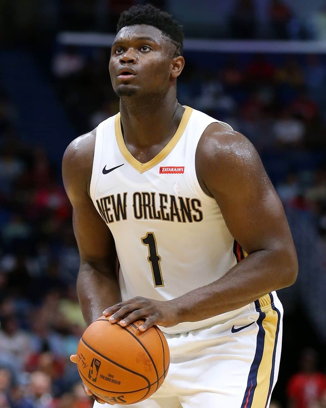 HYPEBEASTさんのインスタグラム写真 - (HYPEBEASTInstagram)「@hypebeastsports: @zionwilliamson is expected to finally make his regular season debut in the coming weeks. David Griffin, the New Orleans @pelicansnba‘ Executive Vice President of Basketball Operations, spoke to ESPN New Orleans 100.3 to reveal that the No. 1 overall draft pick will most likely suit up before the end of the year. ”He’s progressing exactly as we had hoped he would,” Griffin confirmed. “We’re really optimistic, and most importantly, Zion is really excited and that’s where we want him to be.”⁠ Photo: Jonathan Bachman/Getty Images」11月25日 7時00分 - hypebeast