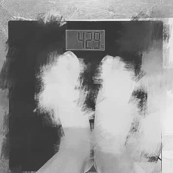 のインスタグラム：「많이 먹고. 행복해... 같이 잘 살아야 지.」