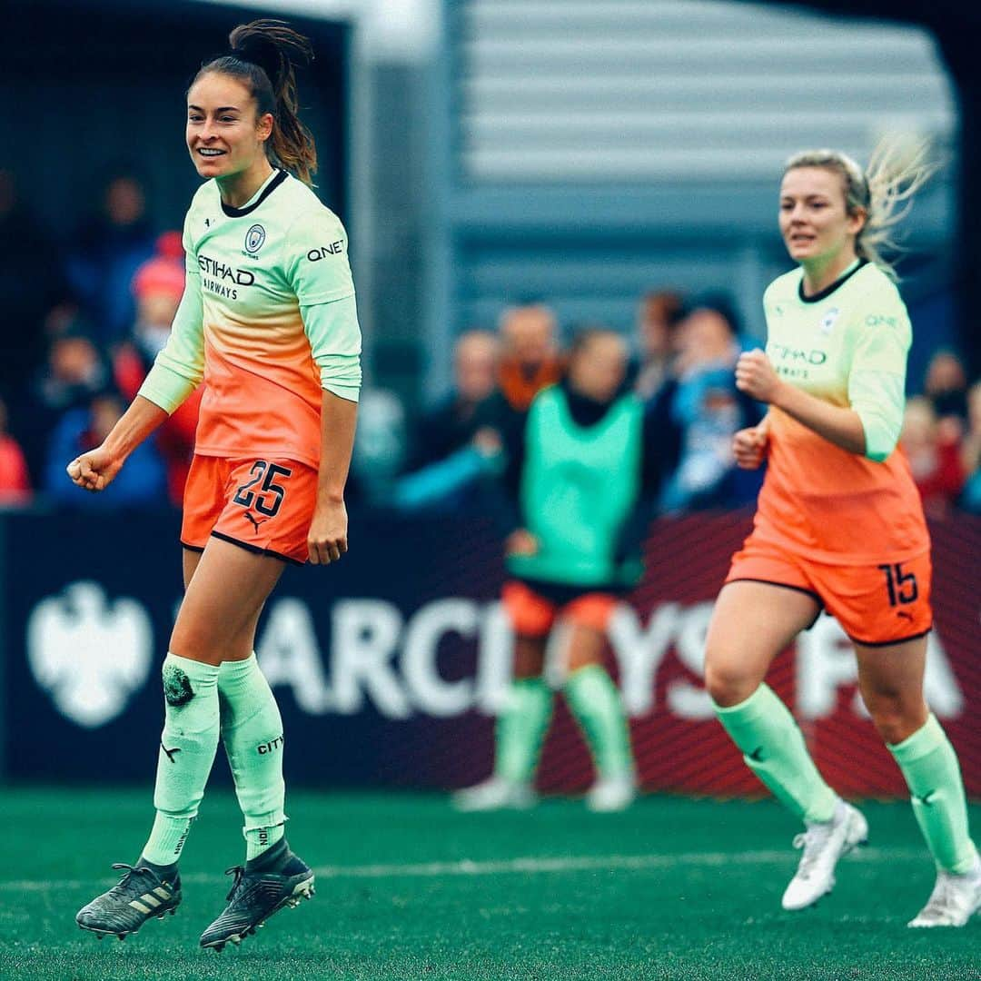 マンチェスター・シティFCさんのインスタグラム写真 - (マンチェスター・シティFCInstagram)「5️⃣ goals, 3️⃣ points and a clean sheet! 🔥⠀ ⠀ #ManCity」11月24日 23時53分 - mancity