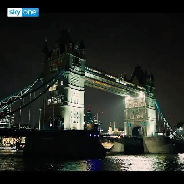 マーシャ・トマソンのインスタグラム：「Here’s the trailer for Cobra, a 6 part series we made in the UK earlier this year. I’m very proud of it and excited that all episodes will be available on Sky One, Jan 17th 2020.」
