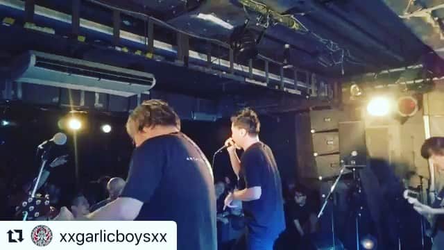 Larry のインスタグラム：「新宿LOFT無事終了。 主宰のRADIOTSありがとう！ 関係者各位、ご来場頂いた皆様に感謝。 本年の関東公演は本日をもって終了。 あーーーすぅ！ #Repost @xxgarlicboysxx with @make_repost ・・・ ありがとうございました！　RADIOTS pre."無線大暴乱2" musen-bouran vol.9 at 新宿LOFT」