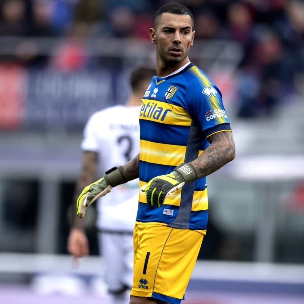 ルイージ・セーペのインスタグラム：「Vedere andar via due punti così  fa male. Ma la strada è quella giusta. Un’ulteriore prova che nelle difficolta questo gruppo si esalta. #parma @parmacalcio1913 @seriea」