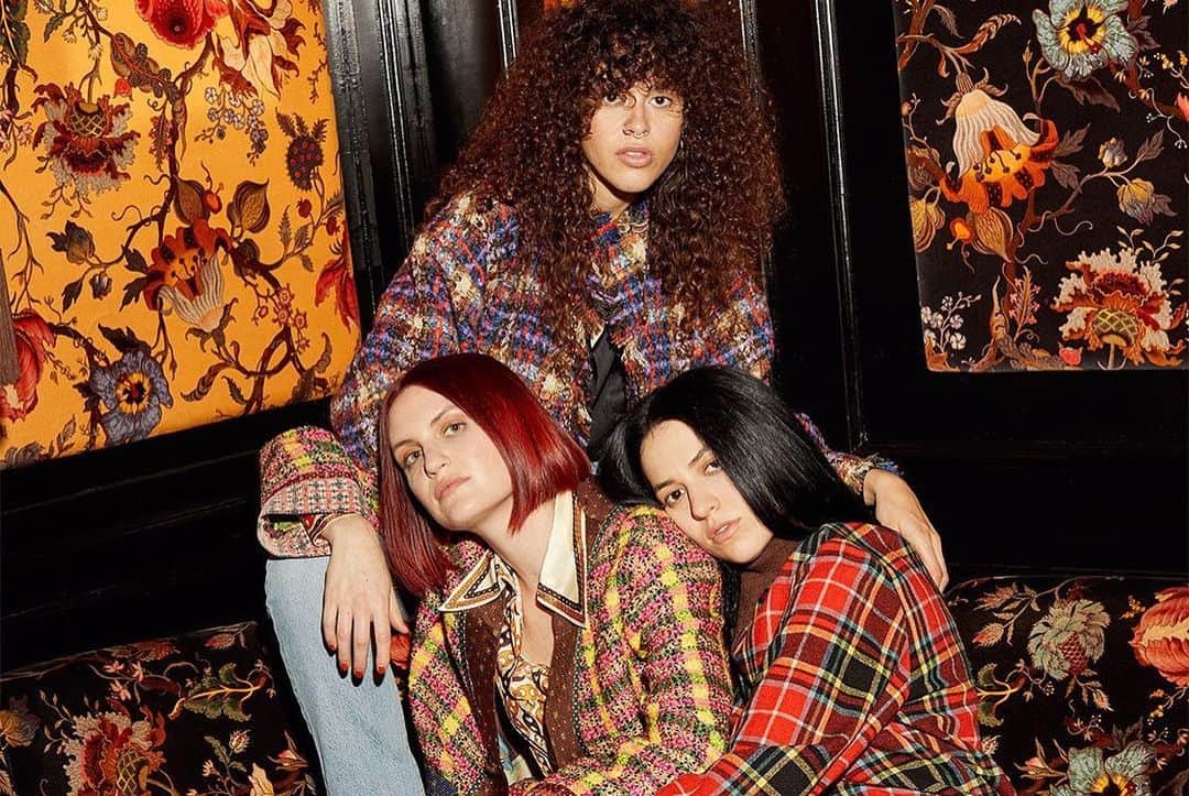 ShopBAZAARさんのインスタグラム写真 - (ShopBAZAARInstagram)「Bandmates Katie Gavin, Josette Maskin, and Naomi McPherson of electro-pop band @whereismuna are pushing boundaries, redefining identities, and saving the world—and look absolutely incredible while doing it—in the latest collection from @gucci. The trio brought their psychedelic joy and unique sounds from their newest album Saves The World to New York. Tap the link in bio to read the exclusive interview and discover the #GucciCruise2020 collection. Photographs by Maggie Shannon. #ShopBAZAAR #ad」11月25日 1時52分 - shopbazaar