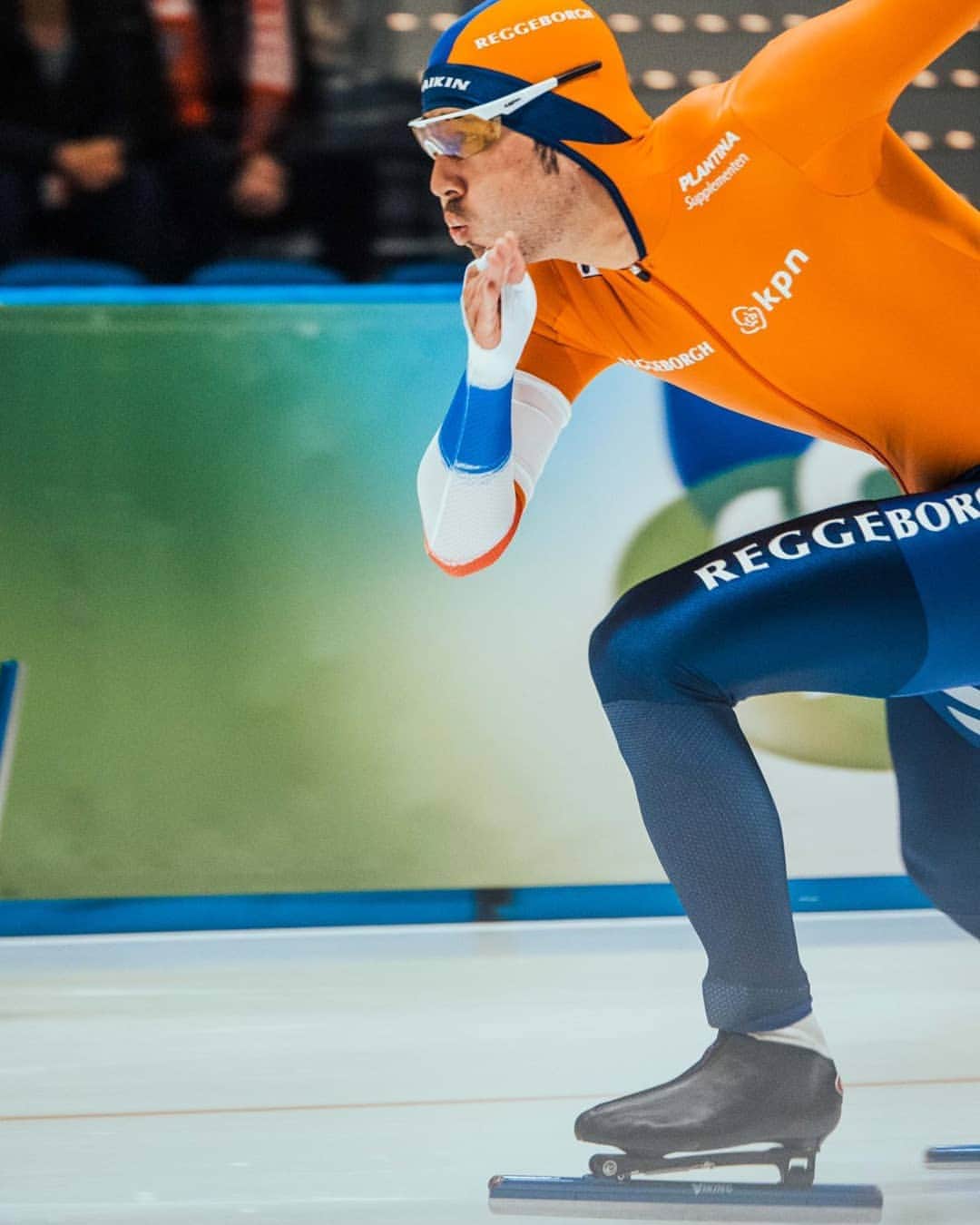 開フェルバイのインスタグラム：「Niet mijn beste races! Toewerken naar de volgende 2 worldcups🔥🔥 #schaatsteamreggeborgh #plantina」