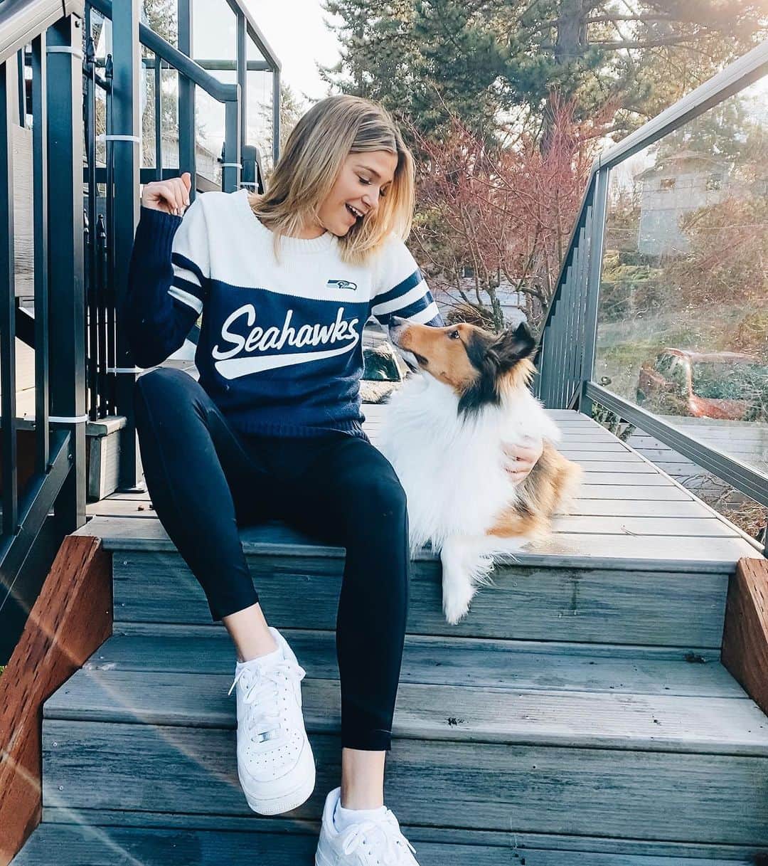 Monica Churchのインスタグラム：「With football season in full swing and lots of holiday family time coming up, I LOVE this @seahawks sweater from Touch By @Milano_Alyssa available at @fanatics😩🙏 There are tons of cute styles for every team across all leagues. This old school Christmas sweater style is my personal favorite! #Ad #TeamTouch」