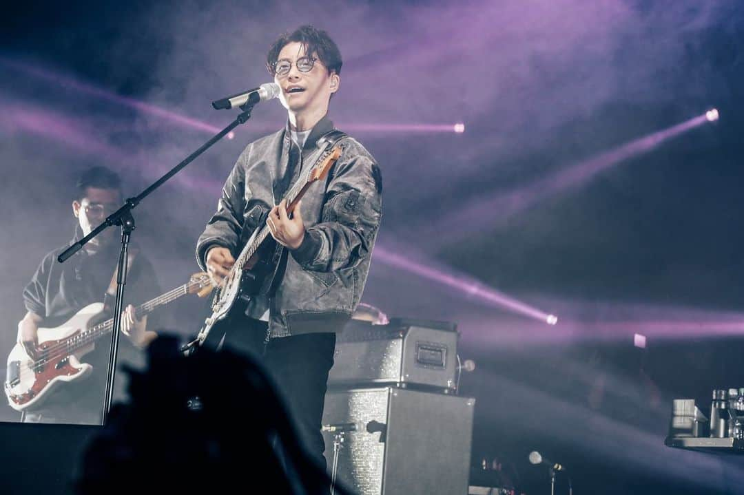 星野源さんのインスタグラム写真 - (星野源Instagram)「POP VIRUS World Tour in SHANGHAI  Photography by Taichi Nishimaki  #PopvirusWorldTour #星野源 #GenHoshino」11月25日 16時55分 - iamgenhoshino