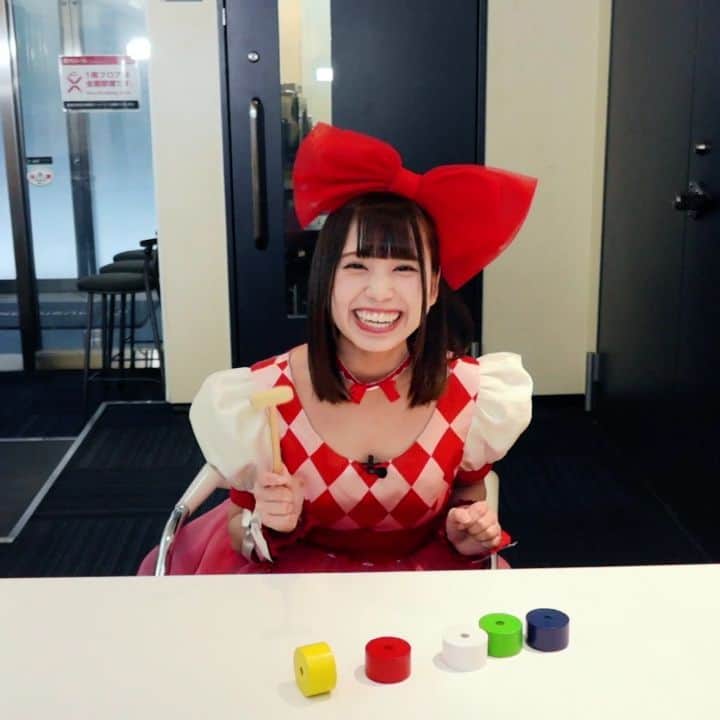M-ON! MUSIC｜エムオンミュージックのインスタグラム：「﻿ ＼#だるま落とし／﻿ ﻿ 次世代を担うアイドルの発掘を目的とした﻿ 優勝賞金1000万円の大規模フェス﻿ #NEXTIDOLGRANDPRIX2019(#NIG2019)で﻿ グランプリを獲得した﻿ ﻿ #Yamakatsu の一員でもある﻿ #モリワキユイ(@moriwaki_yui)の﻿ #5秒で答えて を本日18時、﻿ #エムオンミュージック の﻿ 公式YouTubeチャンネルにて公開！」