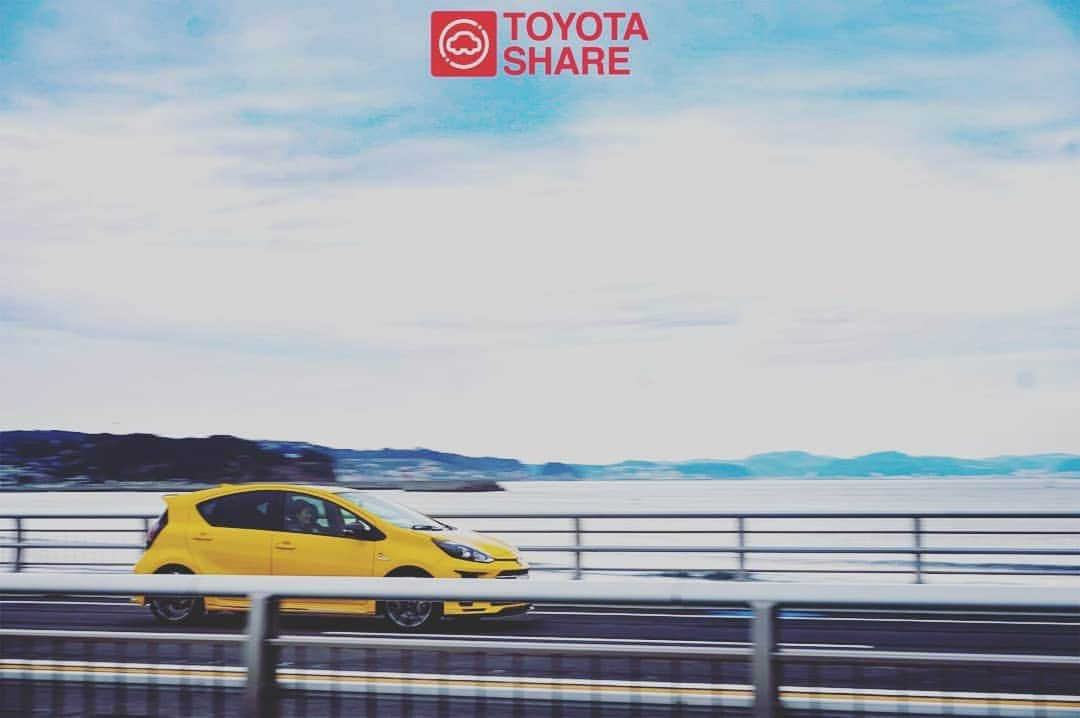 TokyoToyopet Girl meets carさんのインスタグラム写真 - (TokyoToyopet Girl meets carInstagram)「トヨタのカーシェア「トヨタシェア」始めました。  詳細リンクはプロフィールにあります。 #トヨタシェアで出かけよう #トヨタ #トヨタモビリティ東京 #トヨタグラム #toyotashare #トヨタシェア #grガレージ #gr #アクア #aqua #車好き #車 #車のある風景 #車のある生活 #photography #カーライフ #ドライブ #写真部 #写真好き #江ノ島 #くもり #一人旅女子 #車好き女子 #女子旅 #カーシェア #お出かけ」11月25日 16時15分 - toyotamobilitytokyo