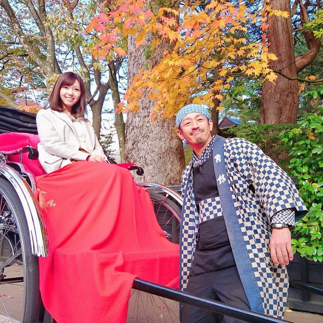 川又智菜美さんのインスタグラム写真 - (川又智菜美Instagram)「🚘お知らせ🚘﻿ ﻿ 明日11月26日（火）21時54分からBSテレ東で﻿ 放送の【MY BEST WAY】に出演します😊﻿ ﻿ 今回は、﻿ 秋田でのドライブコースをご紹介しますよ💓﻿ ﻿ 人力車に乗って観光したり、﻿ 秋田の郷土料理である﻿ きりたんぽ、稲庭うどんを頂いたり﻿ 贅沢な1日でした😋﻿ ﻿ 中でもきりたんぽ、﻿ 初めての食べ方で出てきたんです😳﻿ かなり珍しいとのことなので﻿ 皆さんぜひチェックしてみてくださいね💕﻿ ﻿ #BSテレ東 #mybestway #車 #ドライブ #運転﻿ #NEXCO東日本 #ロケ #岩手 #秋田﻿ #1泊2日ドライブ #きりたんぽ #稲庭うどん﻿ #郷土料理 #グルメドライブ #紅葉﻿ #人力車 #角館 #武家屋敷 #東北道 #秋田道﻿ #セントフォース #アナウンサー #川又智菜美」11月25日 16時15分 - chinami_k0204