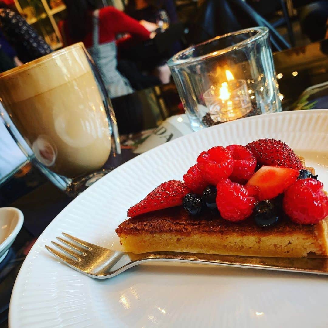 榎本温子のグルメインスタ